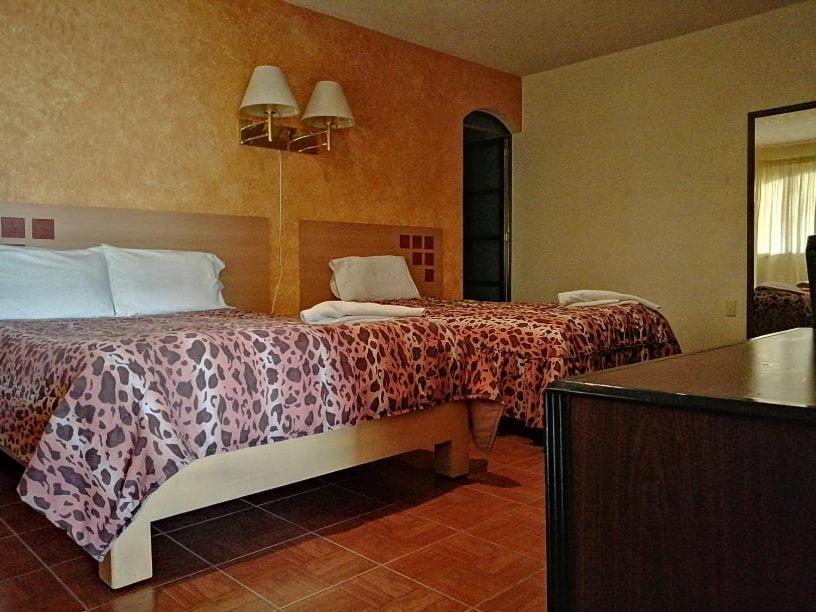 Hotel Real Doxey Tlaxcoapan Zewnętrze zdjęcie